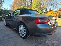 Usata Fiat 124 Spider Lusso 140 CV (102 kW) 2017 Grigio Cabrio