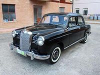 Usata Mercedes 180 68 CV (50 kW) 1958 Nero Berlina