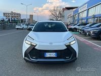 Usata Toyota C-HR Active 140 CV (102 kW) 2024 Bianco SUV