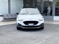 Usata Ford Focus 125 CV (91 kW) 2019 Bianco Berlina