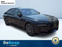 Usata BMW 750e M Sport 489 CV (359 kW) 2025 Nero metallizzato Berlina