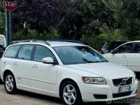 Usata Volvo V50 R-Design 115 CV (84 kW) 2010 Bianco Station wagon