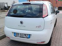 Usata Fiat Punto Easy 69 CV (50 kW) 2013 Bianco Utilitaria