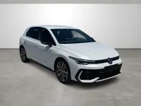 Nuova VW Golf VIII R-line Plus 150 CV (110 kW) 2026 Grigio Berlina