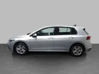 Usata VW Golf VIII Life 110 CV (80 kW) 2021 Reflex silver metallizzato Berlina