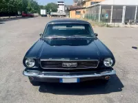 Usata Ford Mustang 280 CV (205 kW) 1966 Verde Coupé