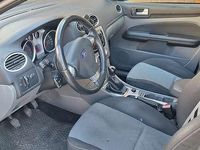 Usata Ford Focus Style 109 CV (80 kW) 2011 Nero Station wagon