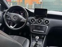 Usata Mercedes 180 109 CV (80 kW) 2017 Nero Berlina