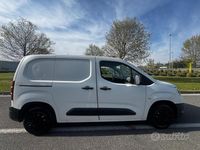 Occasion Opel Combo 105 ch (77 kW) 2019 Blanc Monospace