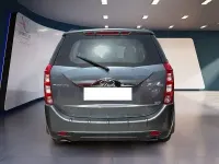 Usata Mahindra XUV500 140 CV (102 kW) 2019 Grigio SUV