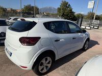 Usata Dacia Sandero 101 CV (74 kW) 2023 Bianco Berlina