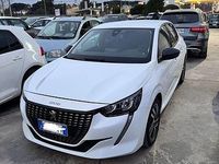 Usata Peugeot 208 2021 Bianco Utilitaria