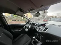 Usata Ford Fiesta 68 CV (50 kW) 2010 Nero Berlina