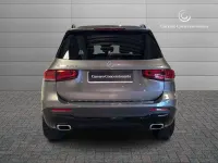 Usata Mercedes GLB200 150 CV (110 kW) 2020 Grigio montagna SUV