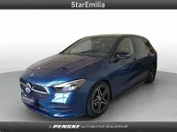 Usata Mercedes B180 Premium 116 CV (85 kW) 2022 Blu/azzurro Utilitaria