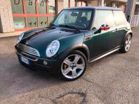 Usata Mini One D 88 CV (64 kW) 2005 Verde Utilitaria