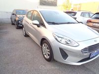 Usata Ford Fiesta 69 CV (50 kW) 2019 Argento Berlina