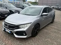Usata Honda Civic Elegance 120 CV (88 kW) 2018 Argento Berlina