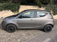 Usata Lancia Ypsilon 69 CV (50 kW) 2023 Bronzo Utilitaria