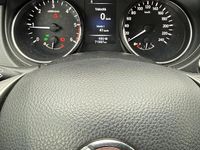Usata Nissan Qashqai N-Connecta 115 CV (84 kW) 2016 Bianco SUV