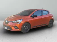 Usata Renault Clio V Equilibre 101 CV (74 kW) 2023 Arancione Berlina