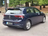 Usata VW Golf VIII 131 CV (96 kW) 2023 Blu/azzurro Berlina
