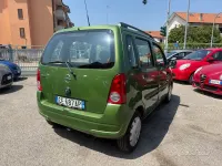 Usata Opel Agila Njoy 75 CV (55 kW) 2003 Verde Monovolume