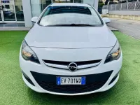 Usata Opel Astra 110 CV (80 kW) 2014 Bianco Station wagon