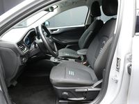 Usata Ford Focus Active 115 CV (84 kW) 2023 Vari colori pastello Station wagon