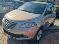 Usata Lancia Ypsilon Silver 85 CV (62 kW) 2014 Giallo Utilitaria