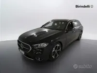 Usata Mercedes E220 Advanced 197 CV (144 kW) 2024 Nero Station wagon