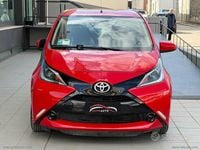 Usata Toyota Aygo Cool 69 CV (50 kW) 2015 Rosso Utilitaria