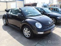Usata VW New Beetle 102 CV (75 kW) 2005 Nero Utilitaria
