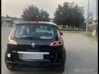 Usata Renault Scenic E-Tech 131 CV (96 kW) 2011 Nero Monovolume