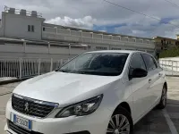 Usata Peugeot 308 Allure 131 CV (96 kW) 2021 Berlina