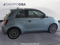 Usata Fiat 500e Passion 86 kW (118 CV) 2021 Azzurro Berlina