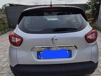 Usata Renault Captur Zen 90 CV (66 kW) 2016 SUV