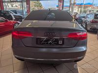 Usata Audi A8 262 CV (192 kW) 2017 Grigio Berlina
