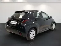 Usata Toyota Yaris Hybrid Active 116 CV (85 kW) 2025 Nero Berlina