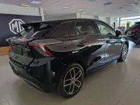 Nuova MG MG4 EV Luxury 67 kW (92 CV) 2026 Nero Utilitaria