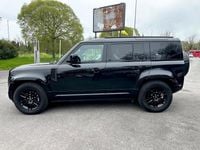 Usata Land Rover Defender SE Dynamic 200 CV (147 kW) 2023 Nero SUV