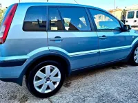 Usata Ford Fusion 68 CV (50 kW) 2007 Bianco Utilitaria
