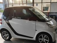 Usata Smart ForTwo Coupé Pulse 71 CV (52 kW) 2011 Bianco Coupé