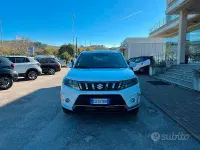 Usata Suzuki Vitara 129 CV (94 kW) 2020 Bianco SUV