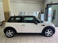 Usata Mini Cooper D Pepper 109 CV (80 kW) 2007 Bianco Utilitaria