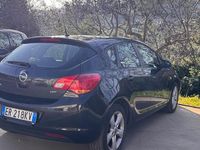 Usata Opel Astra 2013 Berlina