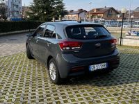 Usata Kia Rio 100 CV (73 kW) 2020 Grigio Berlina