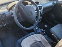 Usata Opel Corsa Edition 69 CV (50 kW) 2006 Utilitaria