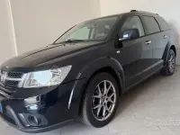 Usata Fiat Freemont 140 CV (102 kW) 2012 Blu SUV