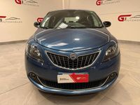 Usata Lancia Ypsilon Gold 69 CV (50 kW) 2023 Blu/azzurro Utilitaria
